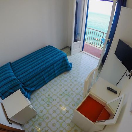 Hotel Regina Del Mare Barano d'Ischia Room photo