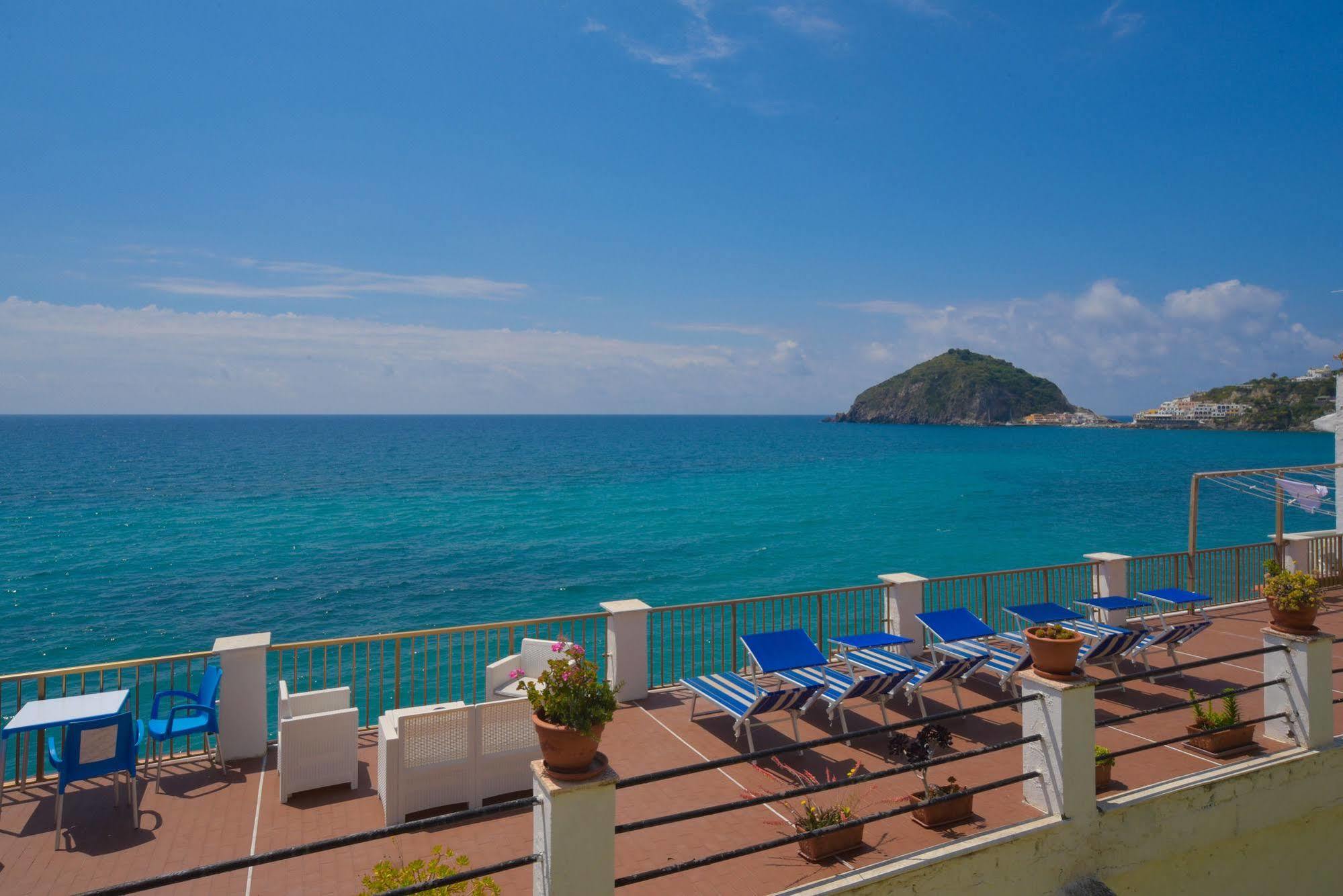 Hotel Regina Del Mare Barano d'Ischia Exterior photo